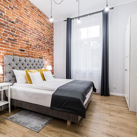 Attractive Apartment Oldtown Near Thetrain Station Cracovia Exterior foto